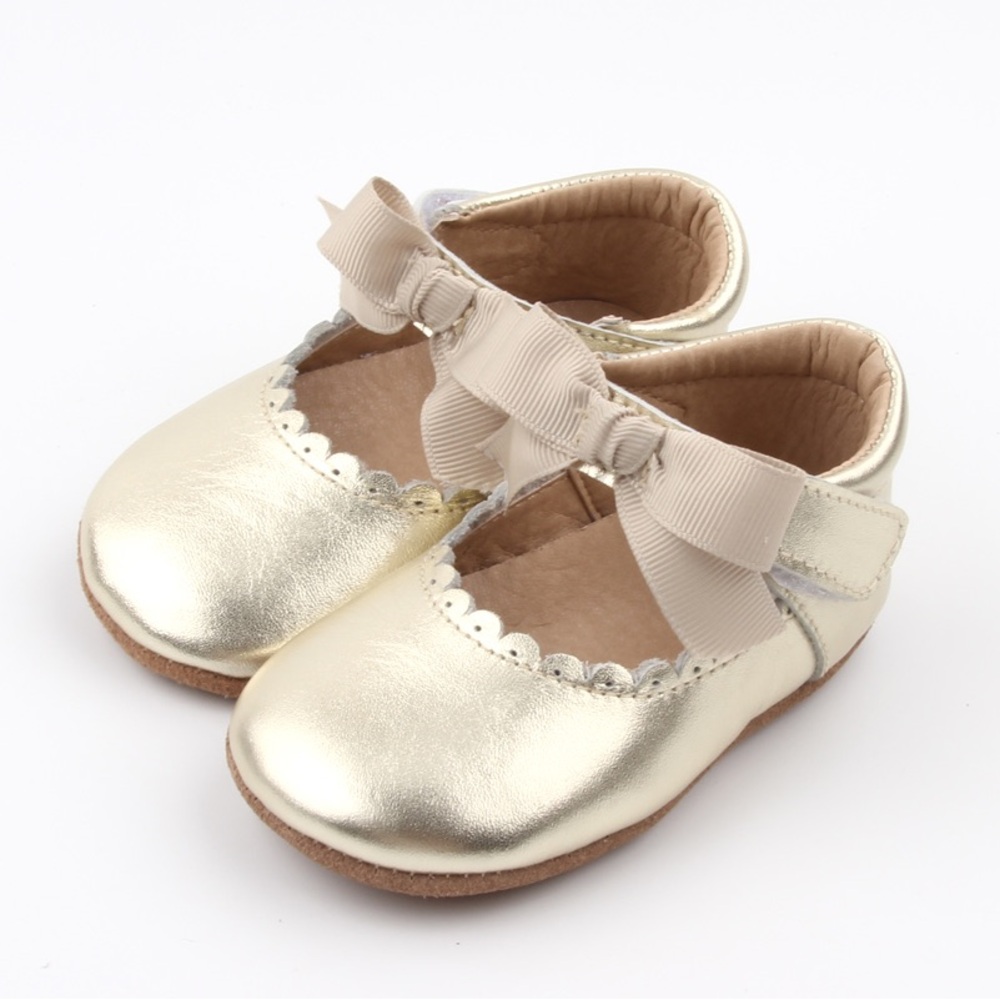 NWT BALLERINA PRINCESS GOLD Shoes